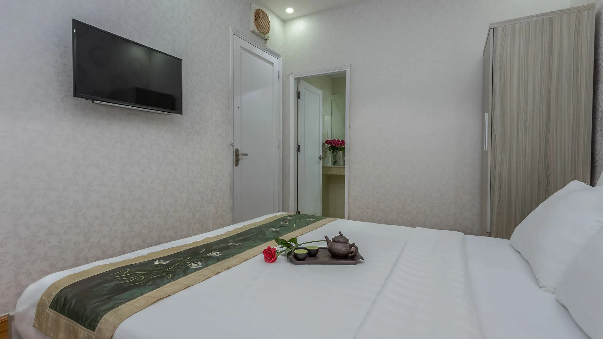 **  Hong Vina Ben Thanh Hotel Ho Chi Minh City Vietnam